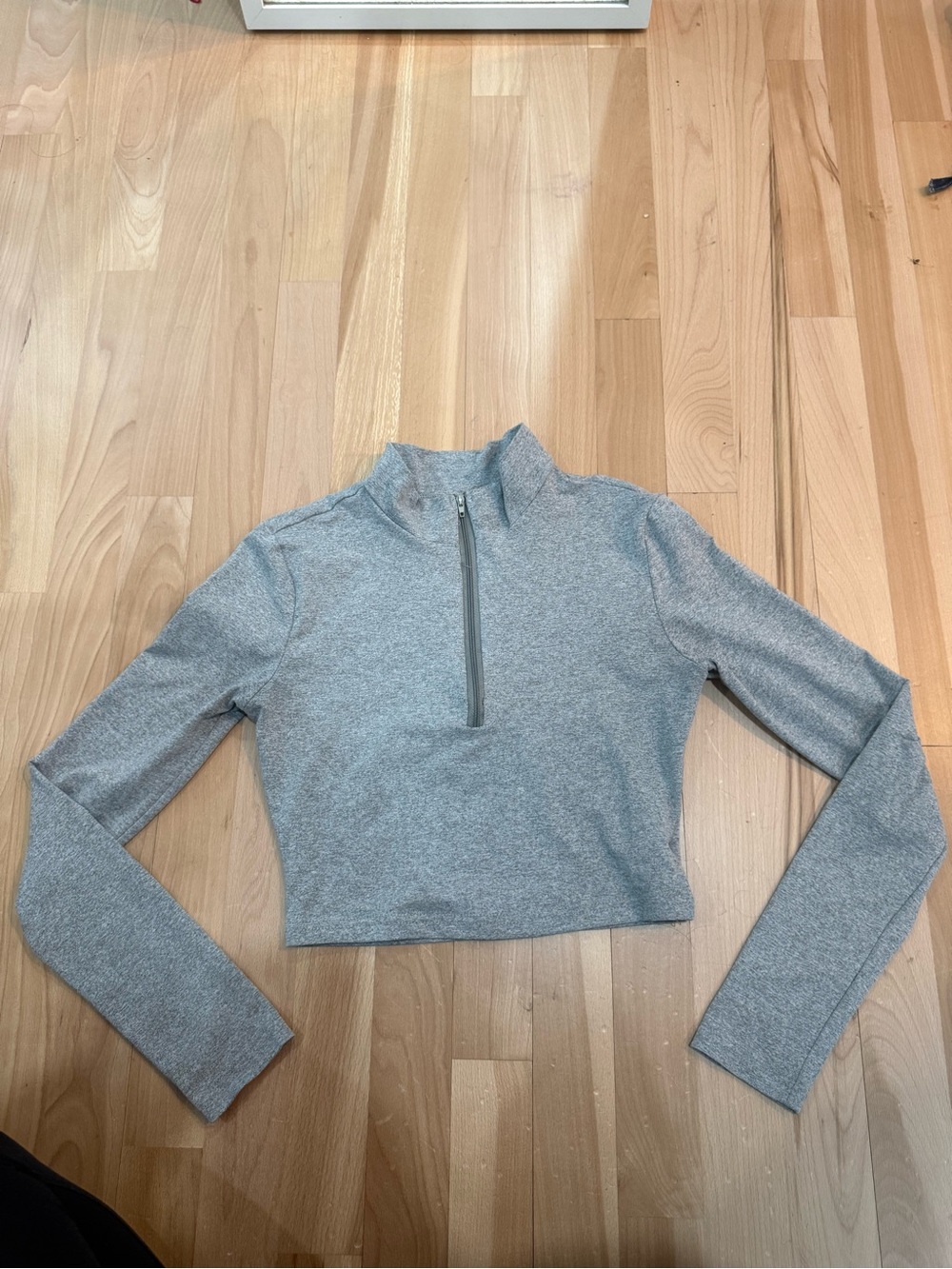 Gray Long-Sleeve Half-Zip Crop Top - Women